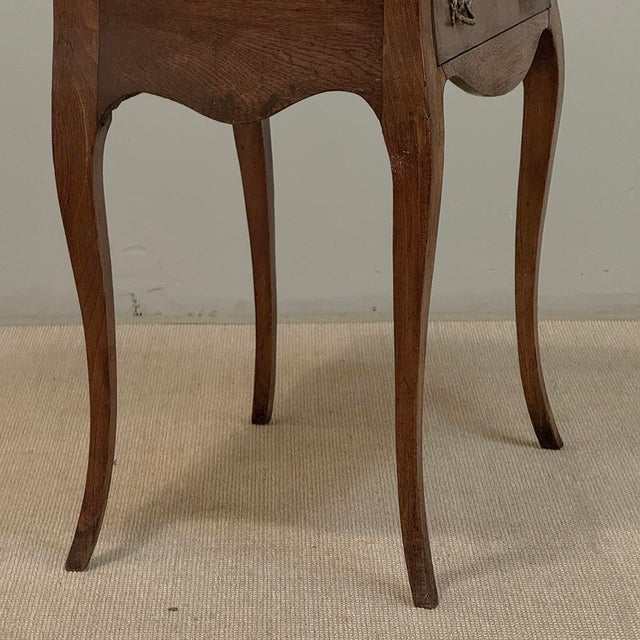 18th Century Dutch Oak End Table With Cabriole Legs For Sale - Image 10 of 18