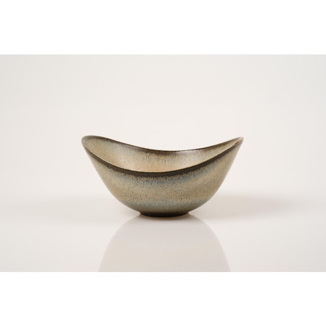 Rörstrand Scandinavian Modern Stoneware Aro Bowl by Gunnar Nylund for Rörstrand, 1950s For Sale - Image 4 of 9