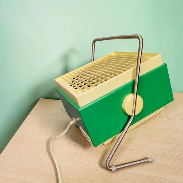 Modern Modern Portable Table Air Fan, 1987 For Sale - Image 3 of 10