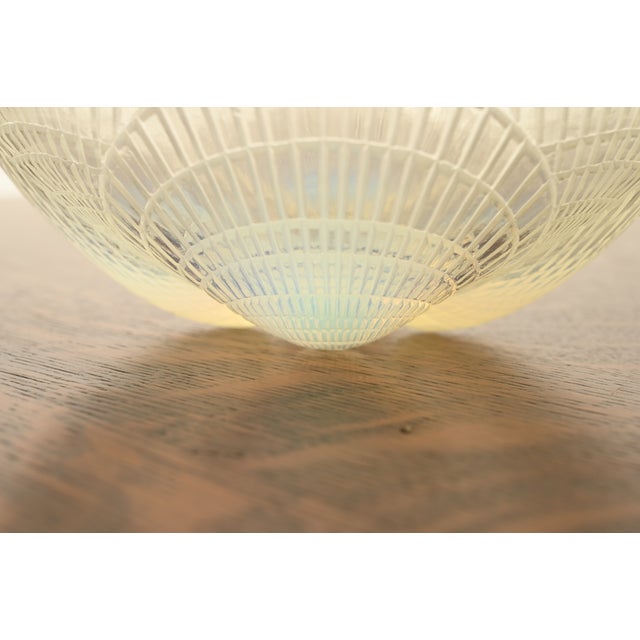Transparent René Lalique "Coquilles" Art Deco Opalescent Glass Bowl, Circa 1920s For Sale - Image 8 of 13