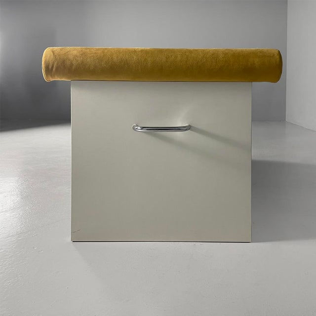 Italian Juan Chaise Longue by Marco Panini for Memphis, 1987 For Sale - Image 4 of 18