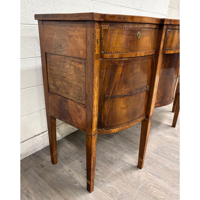 Antique Federal Style Satinwood Inlaid Bowfront Sideboard Server Buffet Credenza For Sale - Image 4 of 18