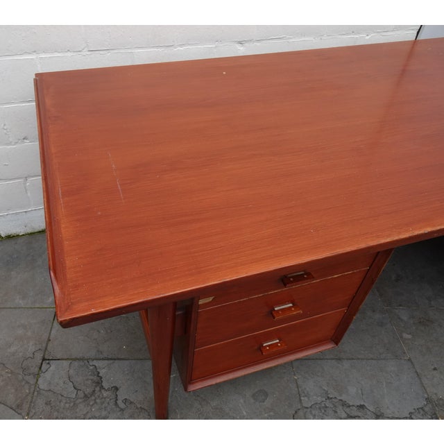 Large Model 207 Desk in Teak by Arne Vodder for Sibast, 1950s For Sale - Image 11 of 18