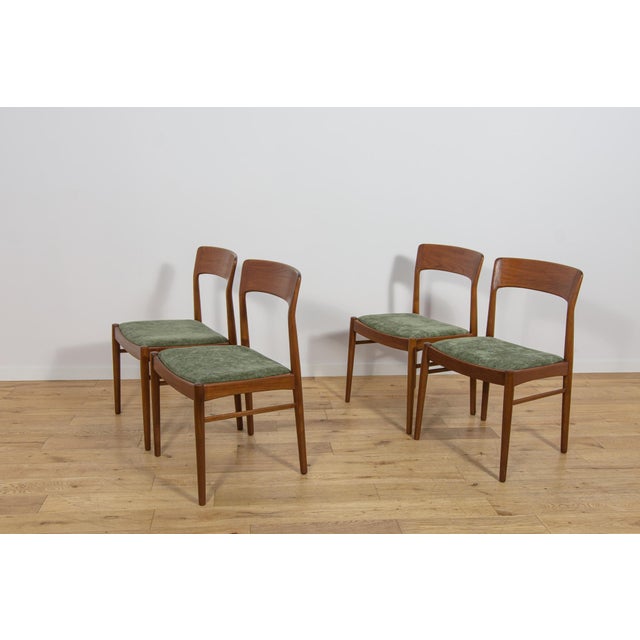 1960s Mid-Century Teak Model 26 Dining Chairs by Henry Kjærnulf for Korup Stolefabrik, Denmark, 1960s, Set of 4 For Sale - Image 5 of 18