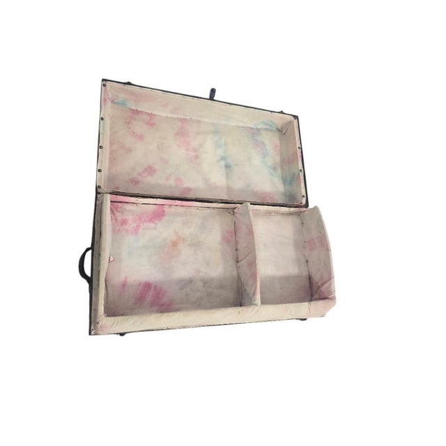 Experience the charm of yesteryear with this authentic Antique Steamer Trunk Chest. Perfect for those with an appreciation...