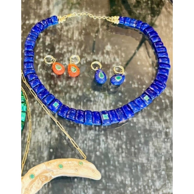 Mini Cleopatra Lapis Collar Necklace With Emeralds & 14k Gold For Sale In New York - Image 6 of 6