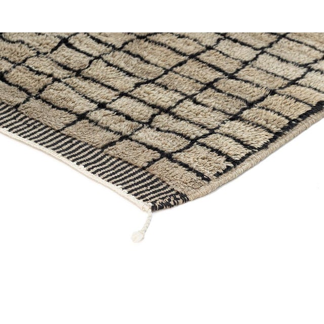 Early 21st Century Hand-Knotted Wool Rug by Azele Studio For Sale - Image 5 of 8