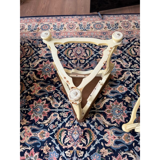VTG French Provincial Triangular End Table Painted Side Table For Sale - Image 9 of 9