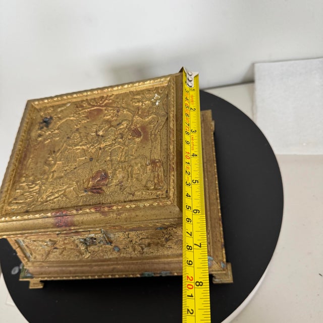 Vintage or Antique Patinated Gilt Bronze Jewelry Casket or Dresser Box 8.5"x7.5"x4.25" For Sale - Image 10 of 12