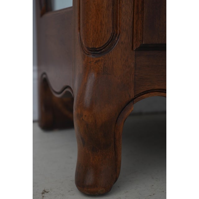 Ethan Allen Country French Curio Cabinet For Sale - Image 9 of 18