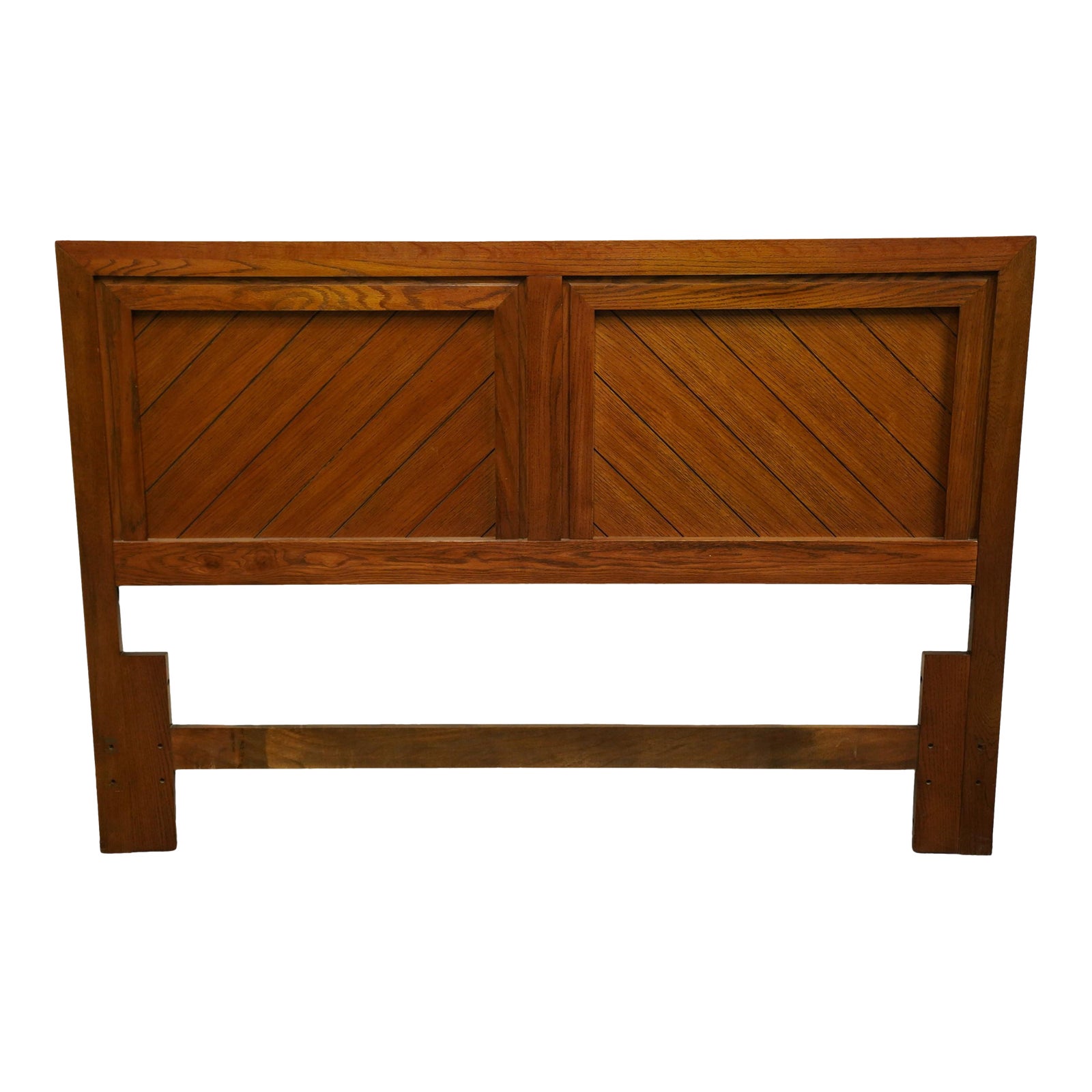 Thomasville Furniture Woodfield Collection Rustic Americana Queen Size