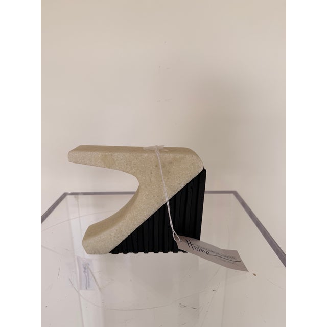 Contemporary Arteriors Ivory Rice Stone and Black Bookend (Small) For Sale - Image 3 of 5