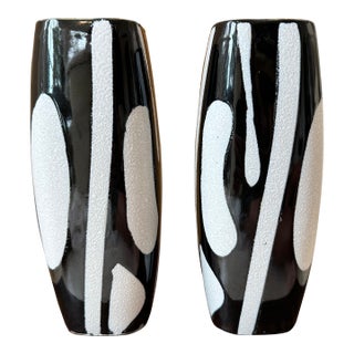 Vintage Modernist Black and White Ceramic Vases, Made in Japan - A Pair For Sale