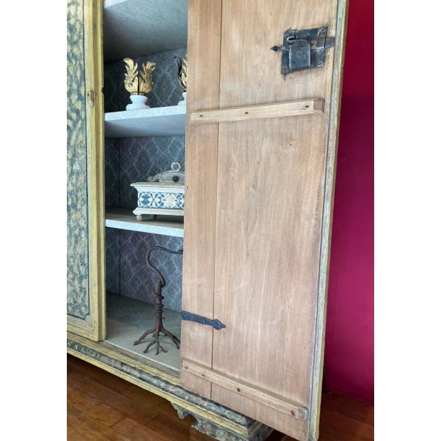 Antique Italian Renaissance Painted Marble Lacquer Wooden Cabinet, 1500s For Sale - Image 3 of 18