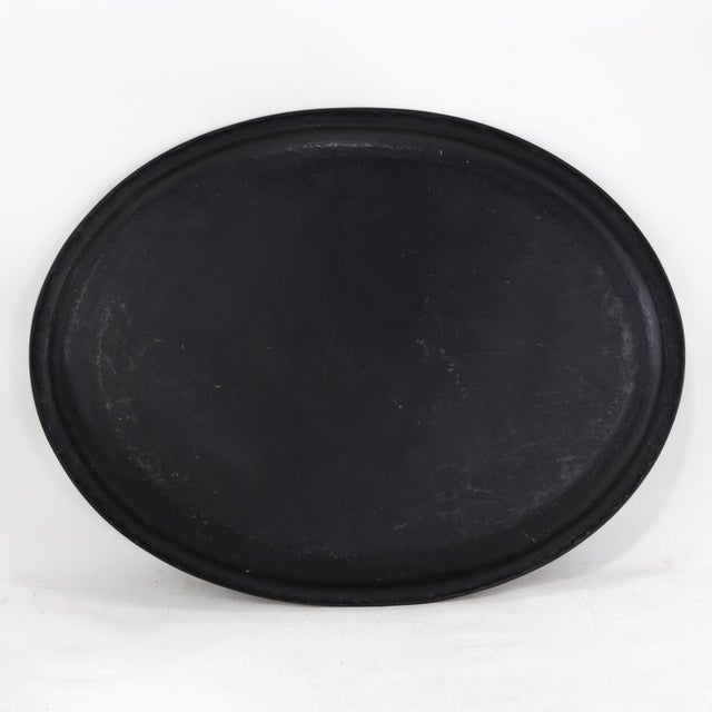 Antique 19th Century Paper Mache Oval Tray - Black Lacquer With Hand Painted Gold Gilt Ivy Design For Sale In New York - Image 6 of 14
