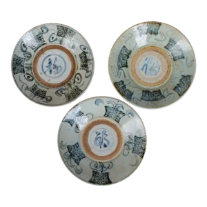 Late Ming Swatow Kitchen Bowls - Set of 3