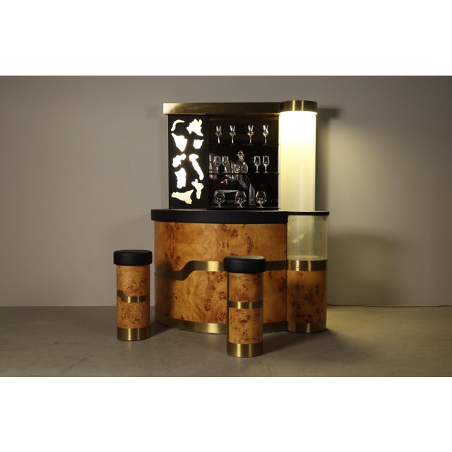 Italian Burl Wood Cocktail Bar with Illuminated Back and Stools, 1970s, Set of 3 For Sale - Image 18 of 18