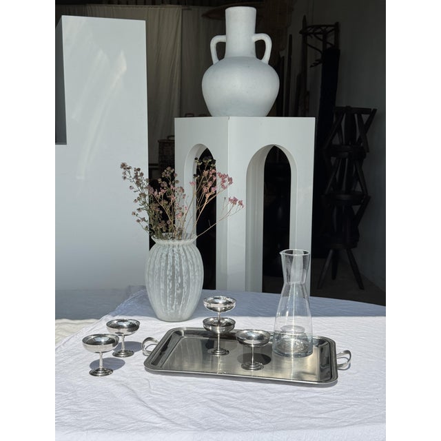 Classic Silver Tray with Pearl Stripe Frieze, 1980s, in Good conditions. Designed 1980 to 1989