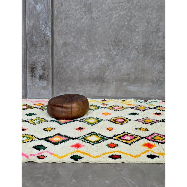 Ivory Berber Symbols Moroccan Rug - 8.9 X 6.1 Ft For Sale - Image 8 of 8