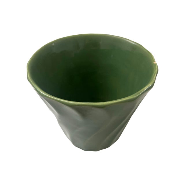 Mid-Century Modern Vintage Mid Century Modern Ceramic Bauer Swirl Green Planter, 1950s Los Angeles For Sale - Image 3 of 10