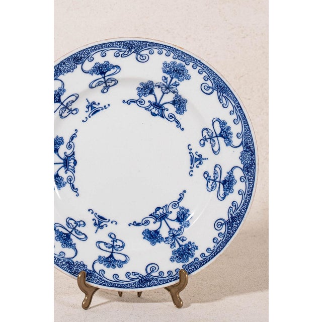 American Set of 7 | Antique Burley & Co. Chicago X Copeland Plates in ‘Verbena’ Pattern (C. 1883) For Sale - Image 3 of 4
