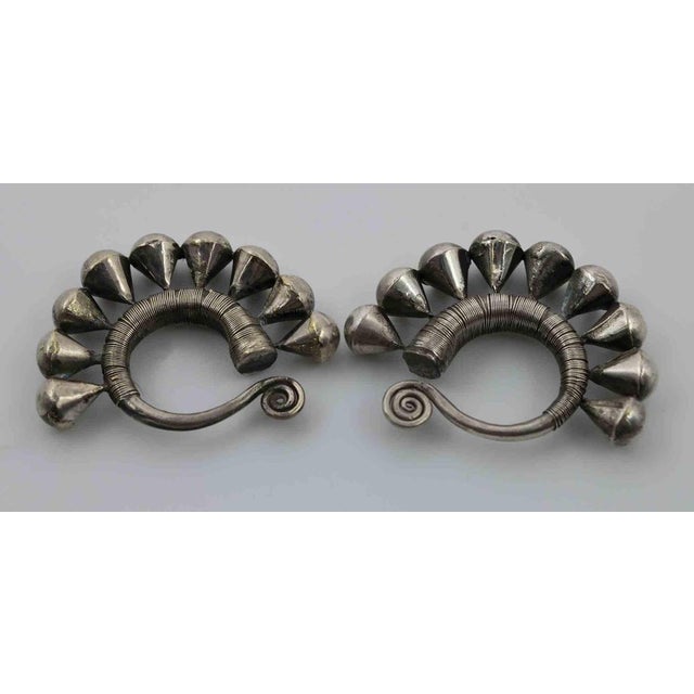 Silver napkin holder is an object realized in 1970s. Silver, handmade. d 6 cm. Good conditions!