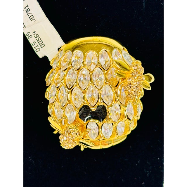 Metal Late 20th Century St. John Nos "Bees a Buzzing" Brooch With Original Sak’s Fifth Avenue Tag For Sale - Image 7 of 10