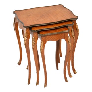 Vintage Louis XV French Nesting Tables, 1930, Set of 3 For Sale