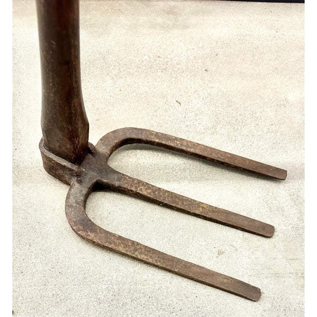 Early 20th Century Meiji Japanese Fire Fighter Fireman’s Tool Wood Handle Iron Garden Antique Three Prong For Sale - Image 10 of 12