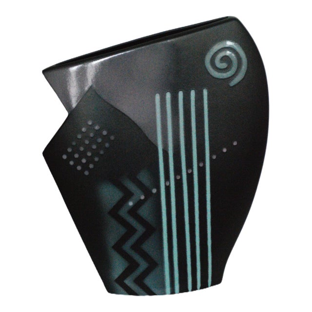 1990s John Bergen Satin Black Large Geometric Shape Ceramic Vase For Sale