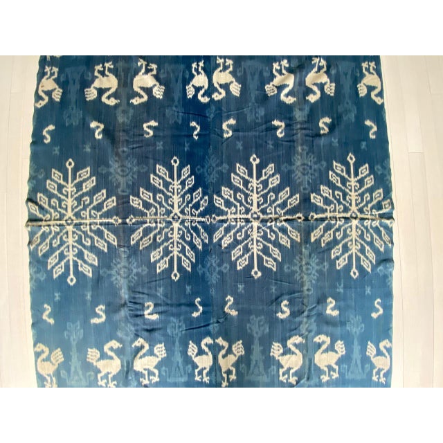 Rare Bold indigo Cotton Sumba Textile For Sale - Image 14 of 18