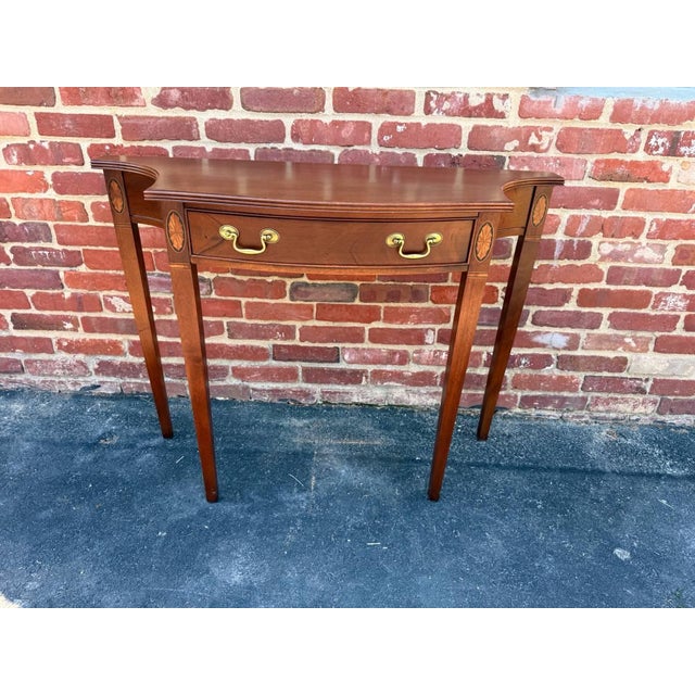 Late 20th Century Late 20th Century Hammary Federal Style Solid Mahogany Inlaid Console Table For Sale - Image 5 of 16