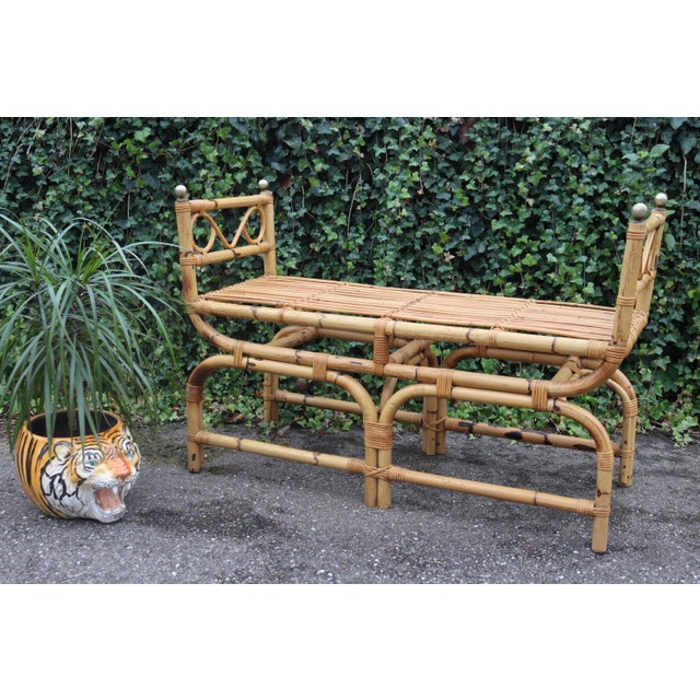Rattan bench with brass finish. Vintage era. from Italy. Excellent condition, no defects to report.