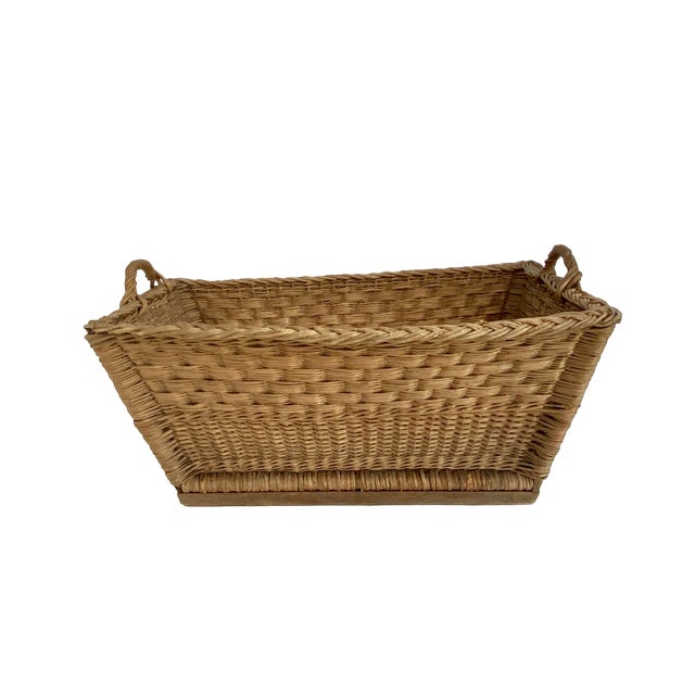 1960s 1960s French Wicker Market Basket For Sale - Image 5 of 9