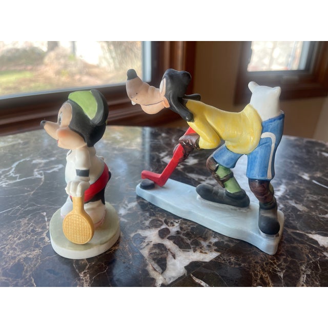 Disney Ceramics, Tennis Mickey & Hockey Goofy For Sale - Image 4 of 9
