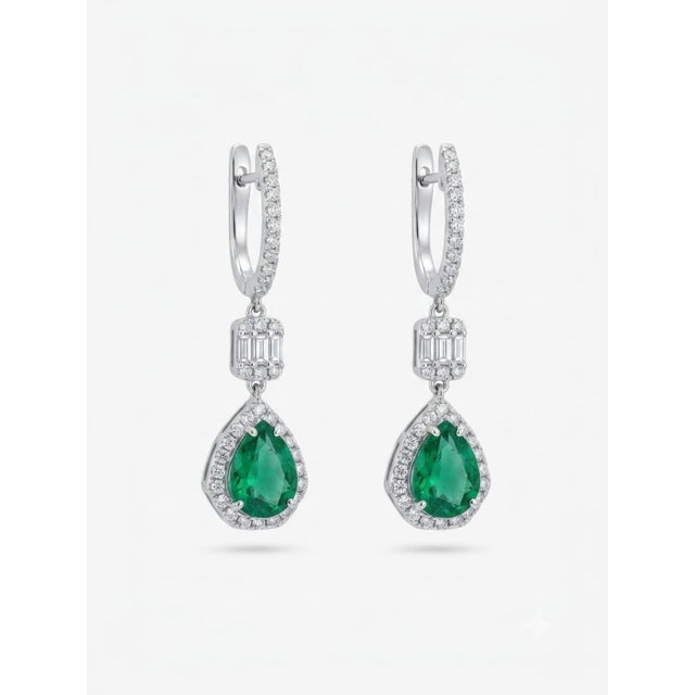 Natural 18k Gold Diamond & Color Stone Stud Earrings, New Design For Sale In New York - Image 6 of 8