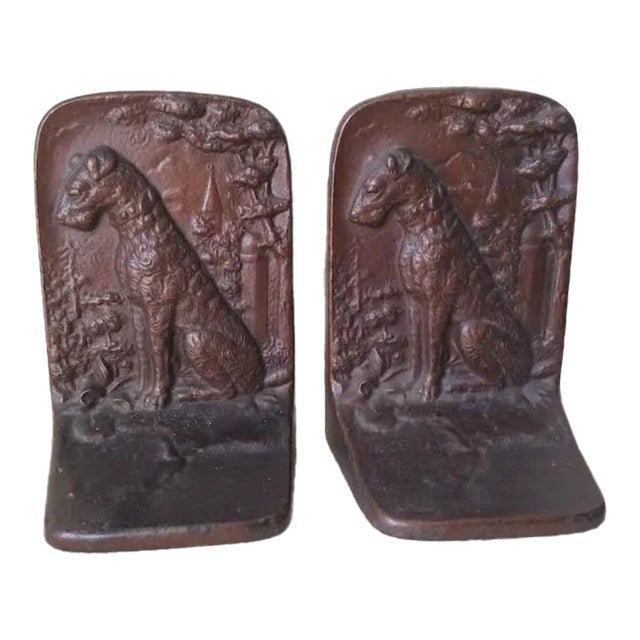 Circa 1930s Art Deco Terrier Dog Bookends, Cast Iron, Desk or Library Decor For Sale