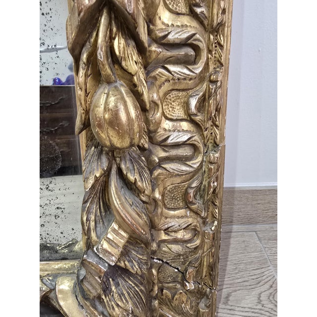 18th Century Mirror in Carved Gilt Wood Decorated with Birds, Fruit and Cherub, 1780 For Sale - Image 18 of 18