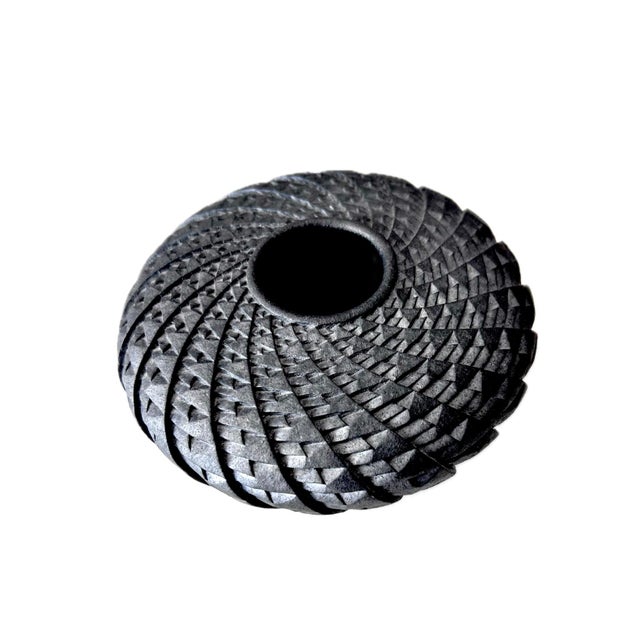 Kenneth Standhardt Round Matte Black Woven Vessel - Studio Art Pottery- Contemporary Folk Style, Pre-Columbian Influences For Sale - Image 4 of 5