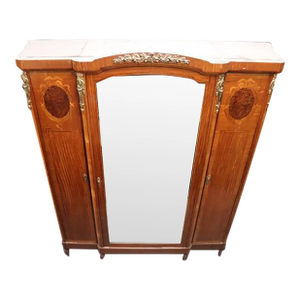 Fine Satinwood and Bronze Mounted French Art Nouveau Louis XVI Armoire