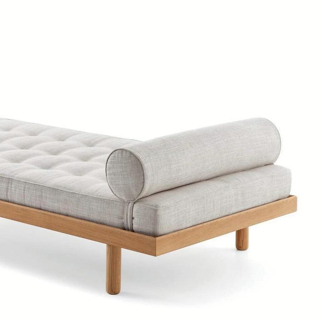 Wood LC35 Maison du Brésil Daybed by Charlotte Perriand for Cassina For Sale - Image 7 of 9