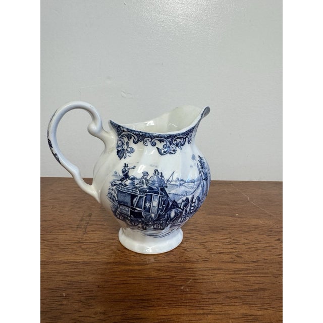 1970s Liberty Blue Betsy Ross Tea Set Cups Creamers Sugar Bowl England Lot 9 Pcs For Sale - Image 13 of 15