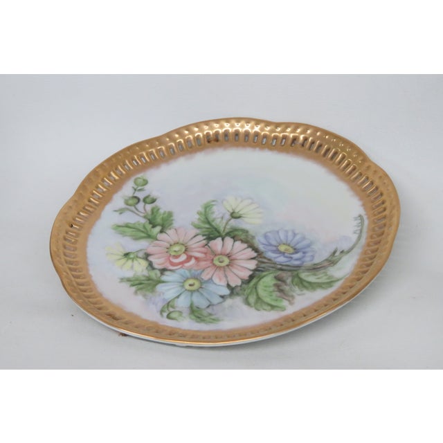 French Gold Edge Hand Painted Flowers Decorative Plate 4595b For Sale - Image 3 of 14