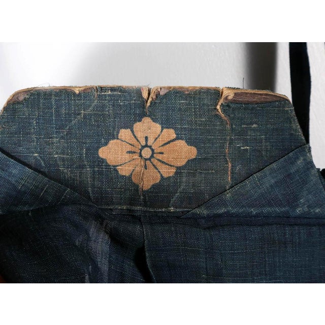Japanese Two-Piece Indigo Asa Kyogen Festival Costume Meiji Period For Sale - Image 11 of 14