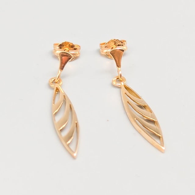 Earrings in Gold, Set of 2 For Sale - Image 3 of 5