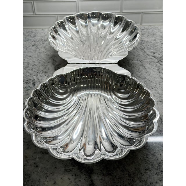 Metal Vintage Oversized Silverplate Hinged Scallop Shell Buffet Server For Sale - Image 7 of 13