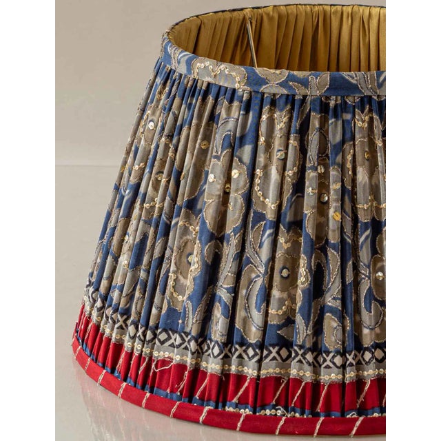 Tichelaar Makkum Delft Blue Tobacco Jar Table Lamp, New Pleated Silk Lampshade For Sale - Image 4 of 12