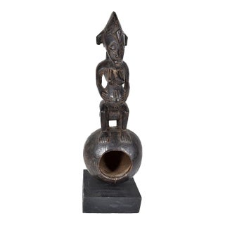 Early 20th Century Senufo Figural Ladle on Custom Base Côte d'Ivoire For Sale
