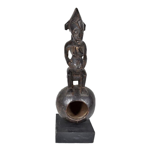 Early 20th Century Senufo Figural Ladle on Custom Base Côte d'Ivoire For Sale