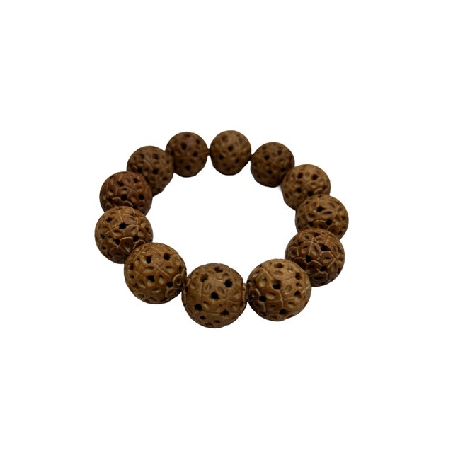 Natural Sandalwood Pattern Carving Beads Hand Rosary Praying Bracelet For Sale - Image 4 of 7